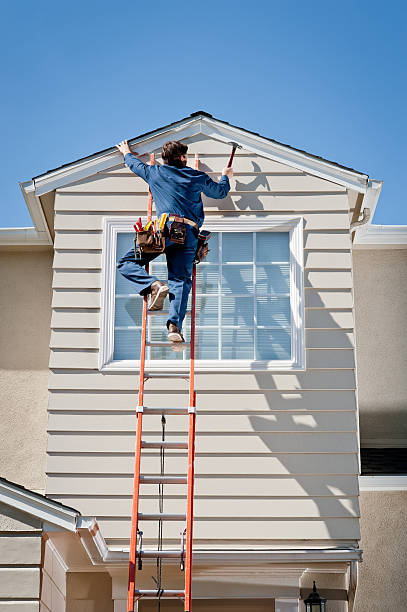 Best Construction Debris Removal  in Leetsdale, PA